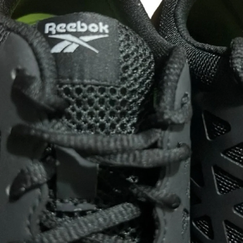 Reebok Microweb Sublite Steel Toe Shoes Men's 6.5M | Women’s 8.5M Safety Work